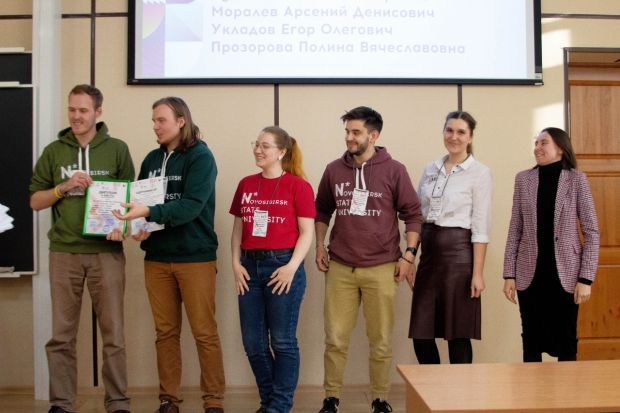 Серебряную награду взяла команда НГУ на БиоТурнире СФО