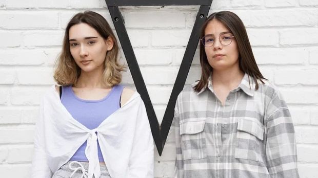 Две выпускницы ФМШ набрали 100 баллов на ЕГЭ по химии