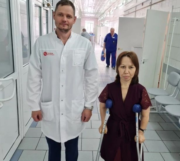 Новосибирские медики прооперировали пациентку очень маленького роста