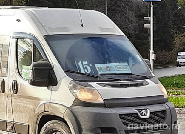 Двое пассажиров пострадали в маршрутке в Советском районе