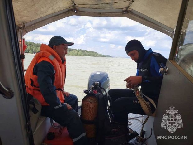 Спасатели нашли пропавшего в Обском море мужчину