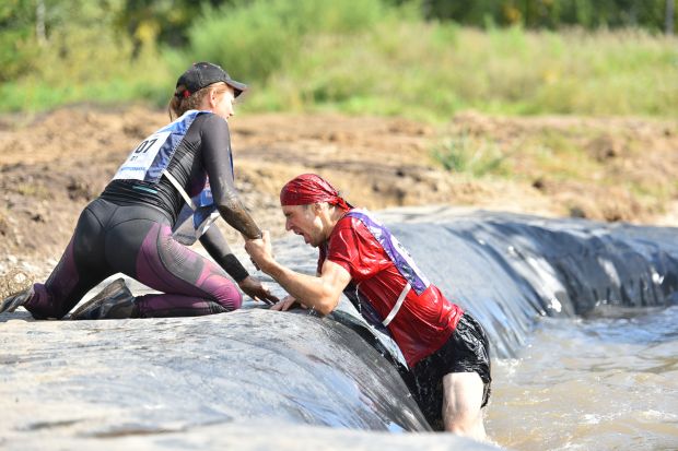 Около 3 тысяч человек приняли участие в юбилейной «Гонке героев»