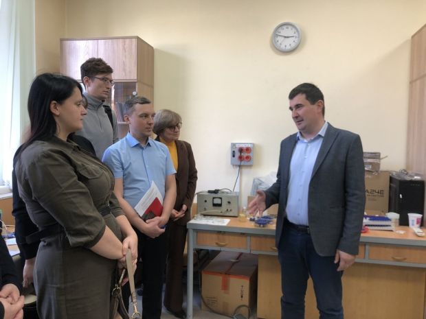 Руководители предприятий Новосибирска ознакомились с разработками НИОХ