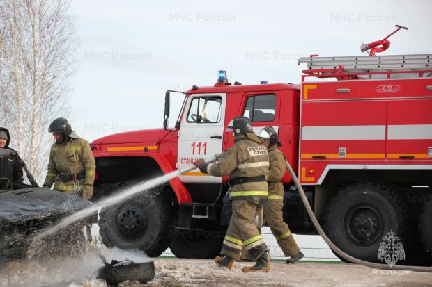 В Новосибирске в пожаре погибла 18-летняя девушка
