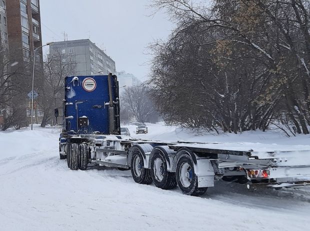 Мэрии предложили ограничить в городе движение большегрузов