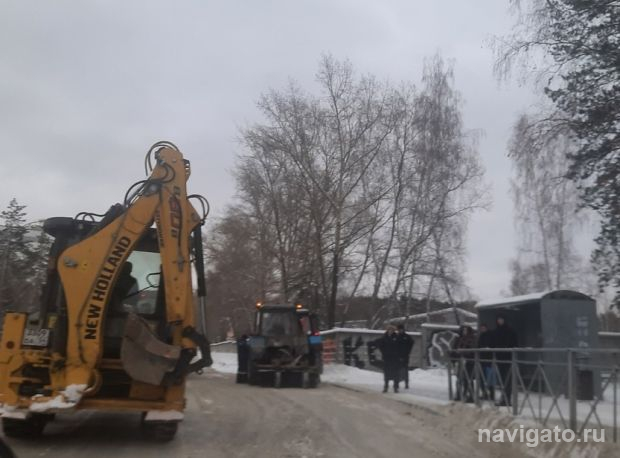 В Советском районе купили пять машин для уборки дорог и тротуаров
