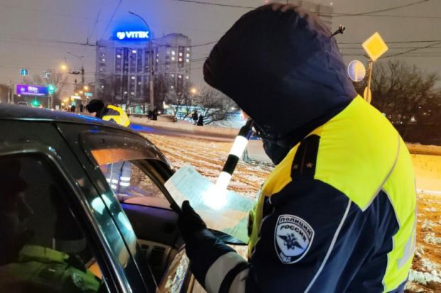 Восемь пьяных водителей задержали в Новосибирске