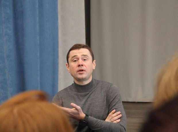 Депутат Госдумы встретился с учениками центра «Горностай»