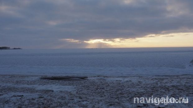 Спасатели измерили толщину льда на акватории Новосибирска