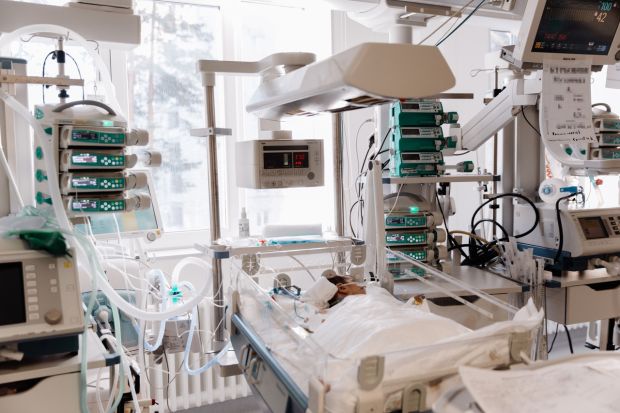 Хирург Центра Мешалкина спас ребенка с критической патологией сердца