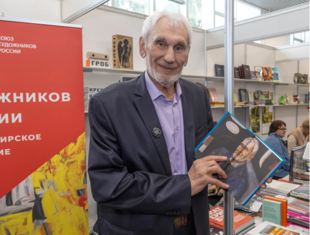 Геннадий Прашкевич представил новую книгу на форуме «Книжная Сибирь»