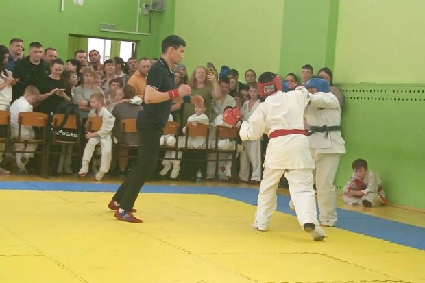 150 спортсменов участвовали в фестивале по рукопашному бою