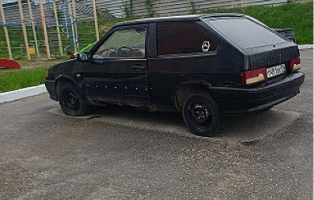 Владельца брошенной машины разыскивают инспекторы РАТИ