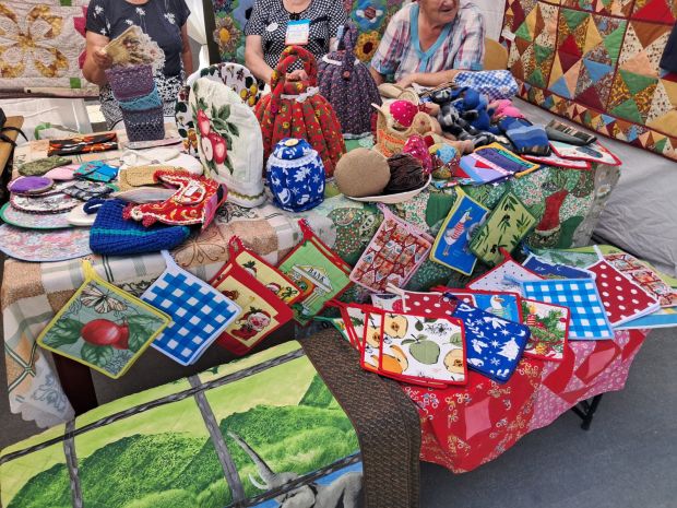 Фестиваль лоскутных одеял проходит в Академгородке