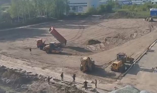 Футбольный стадион на ОбьГЭС планируют достроить в 2025 году
