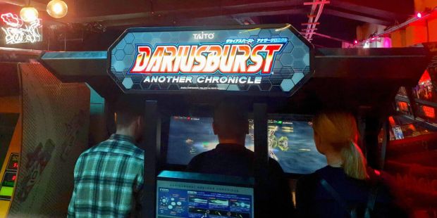 Как оживает эпоха неона в Москве