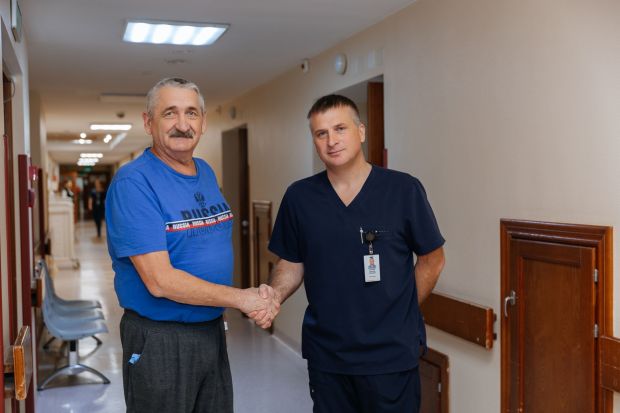 Опухоль в 4 килограмма извлекли из грудной клетки алтайца