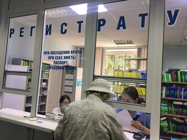 К каким врачам можно попасть только по направлению терапевта