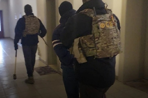 Сотрудники ФСБ задержали новосибирца за оправдание терроризма