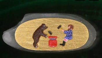 Микроминиатюры Владимира Анискина начали двигаться