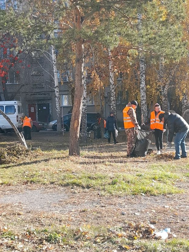 Больше 7000 жителей Советского района вышли на субботник